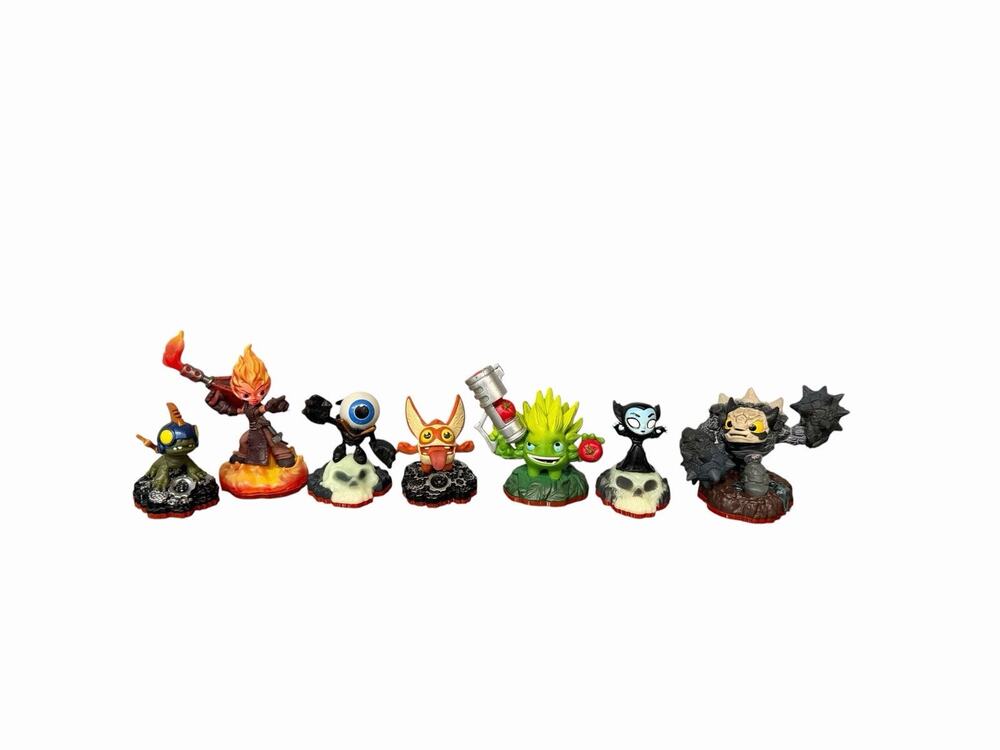 Skylanders Trap Team Game Pieces Eye Small Food Fight Fist Bump Drobit